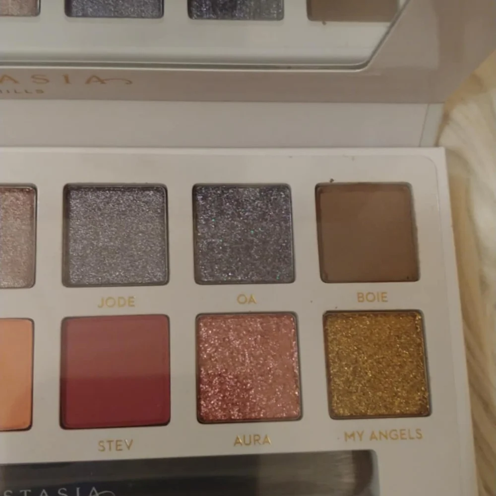 💖FIRM! NWT ANASTASIA BEVERLY HILLS CARLI BYBLE EYESHADOW PALETTE (LIMITED EDITI